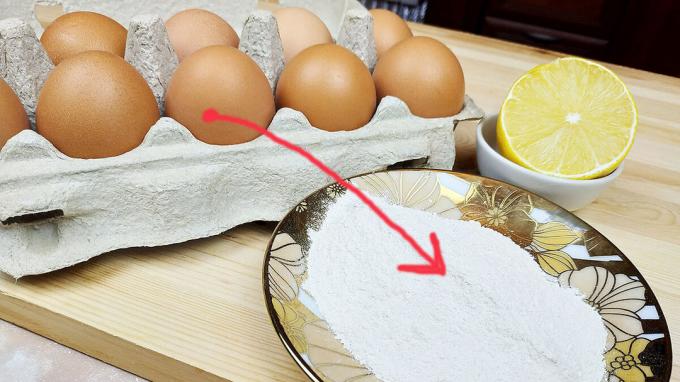 Yumurta kabukları doğal bir kalsiyum kaynağıdır. Yumurta kabukları bizim için çok iyidir.