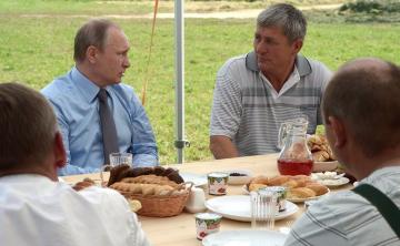 Vladimir Putin Ne yiyor? Cumhurbaşkanının Sevdiği yemekler!