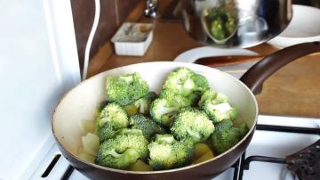 Brokoli Peynir çorbası. tembel tarifi
