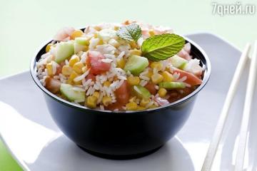 Julia Vysotsky salatalık ve mısır Funky salata